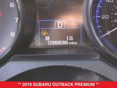 Used 2019 Subaru Outback 2.5i Premium image 22