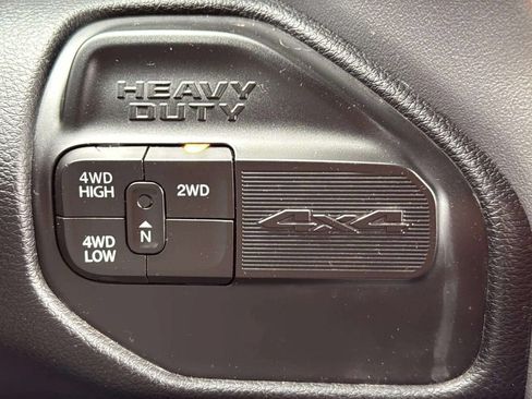 Used 2024 RAM 3500 Big Horn w/ Night Edition AWD/4WD image 12