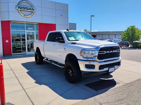 Used 2021 RAM 2500 Big Horn AWD/4WD image 3