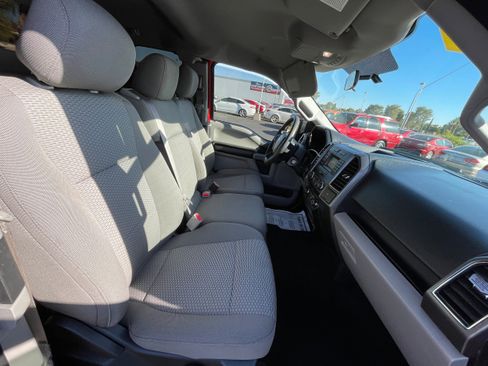 Used 2017 Ford F150 XLT image 26