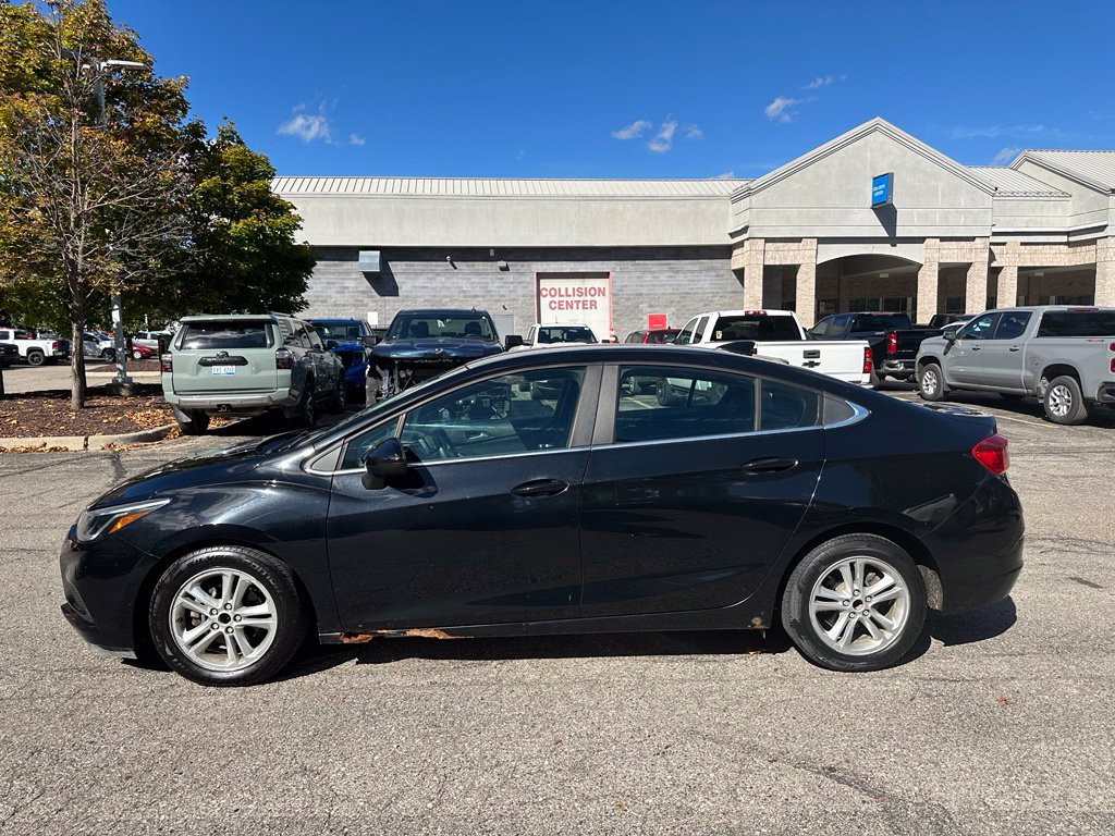 Used 2016 Chevrolet Cruze LT FWD image 7