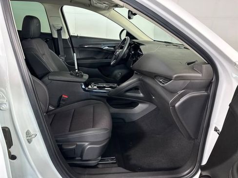 Used 2022 Buick Envision Preferred FWD image 28