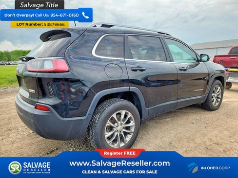 Used 2019 Jeep Cherokee Latitude Plus w/ Comfort/Convenience Group AWD/4WD image 4