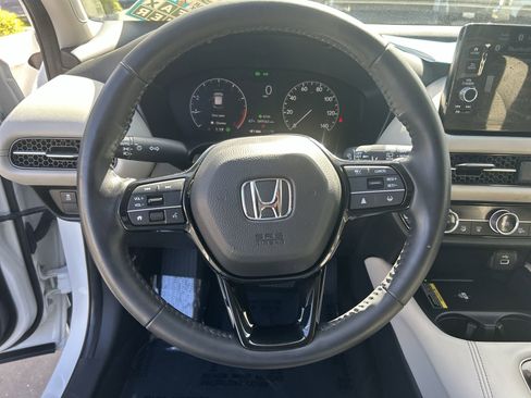 Certified 2023 Honda HR-V EX-L image 11