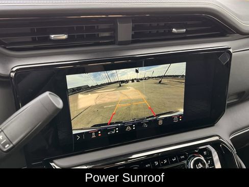 Used 2026 GMC Sierra 2500 AT4X image 17