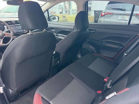 Used 2025 Nissan Versa SR image 13