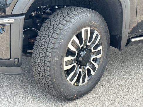 New 2026 GMC Sierra 2500 Denali Ultimate image 24