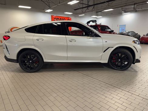 Used 2025 BMW X6 M60i w/ Executive Package image 5