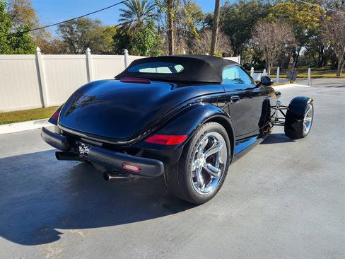 Used 2000 Plymouth Prowler image 16