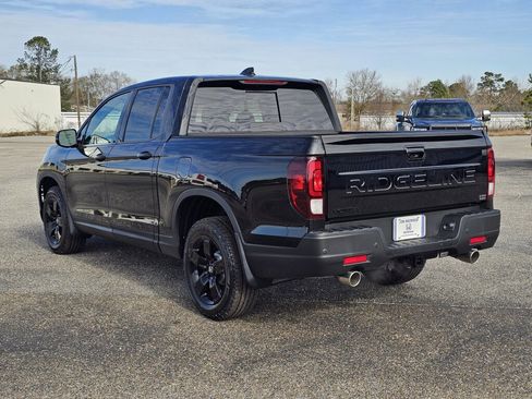 New 2026 Honda Ridgeline Black Edition image 13