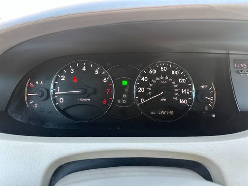 Used 2006 Toyota Avalon Limited image 61