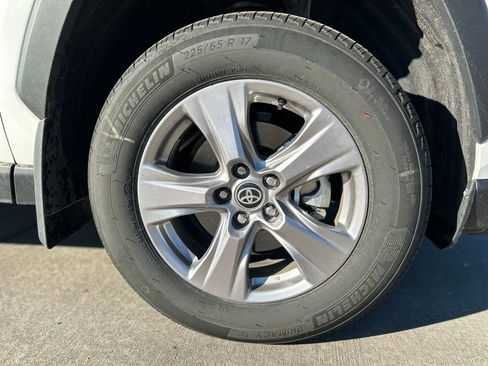 Used 2024 Toyota RAV4 XLE image 8