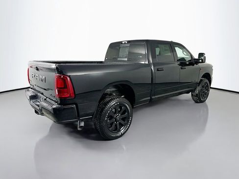 New 2026 RAM 2500 Laramie AWD/4WD image 7