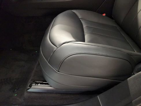 New 2026 Land Rover Range Rover Sport SE image 13