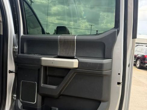 Used 2020 Ford F250 Lariat w/ Lariat Ultimate Package AWD/4WD image 21