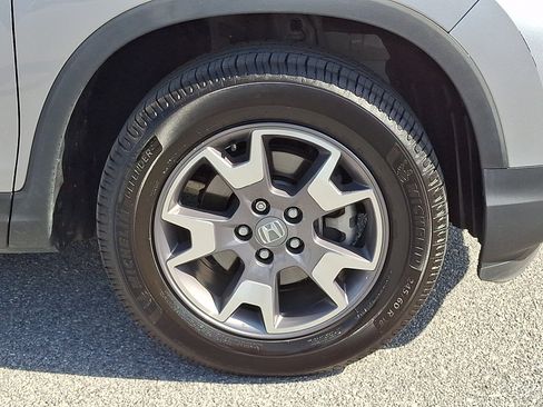 Used 2023 Honda Passport TrailSport image 8