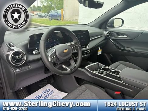 New 2026 Chevrolet Equinox LT w/ Safety and Technology Package FWD image 10