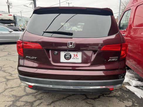 Used 2016 Honda Pilot Touring image 9