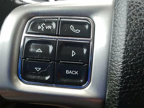 Used 2020 Dodge Journey Crossroad FWD image 16