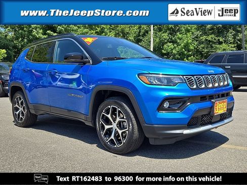 Certified 2024 Jeep Compass Limited AWD/4WD image 1