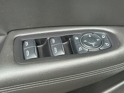 Certified 2024 Cadillac XT6 Premium Luxury image 12