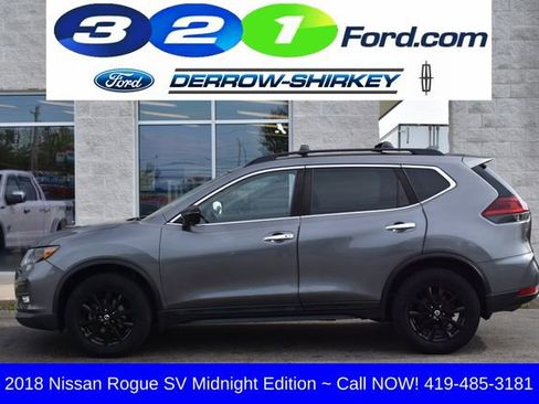 Used 2018 Nissan Rogue SV w/ Premium Package AWD/4WD image 2