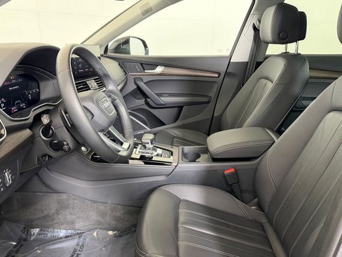 Used 2023 Audi Q5 2.0T Premium Plus w/ Premium Plus Package image 5