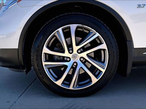 Used 2016 INFINITI QX50 Base w/ Deluxe Touring Package image 11