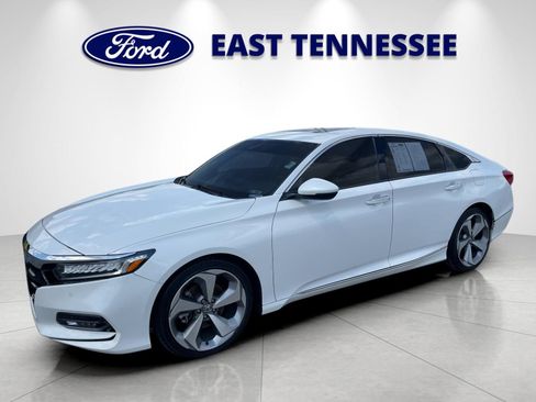 Used 2020 Honda Accord Touring image 7