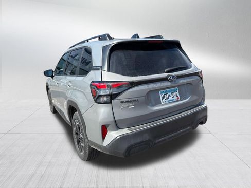 Used 2025 Subaru Forester Premium AWD/4WD image 14