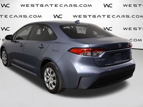 Used 2024 Toyota Corolla LE FWD image 8