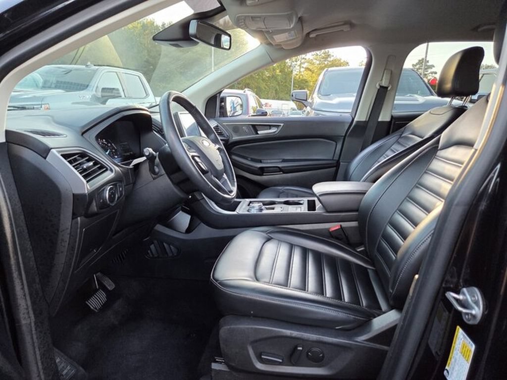 Used 2024 Ford Edge SEL AWD/4WD image 10
