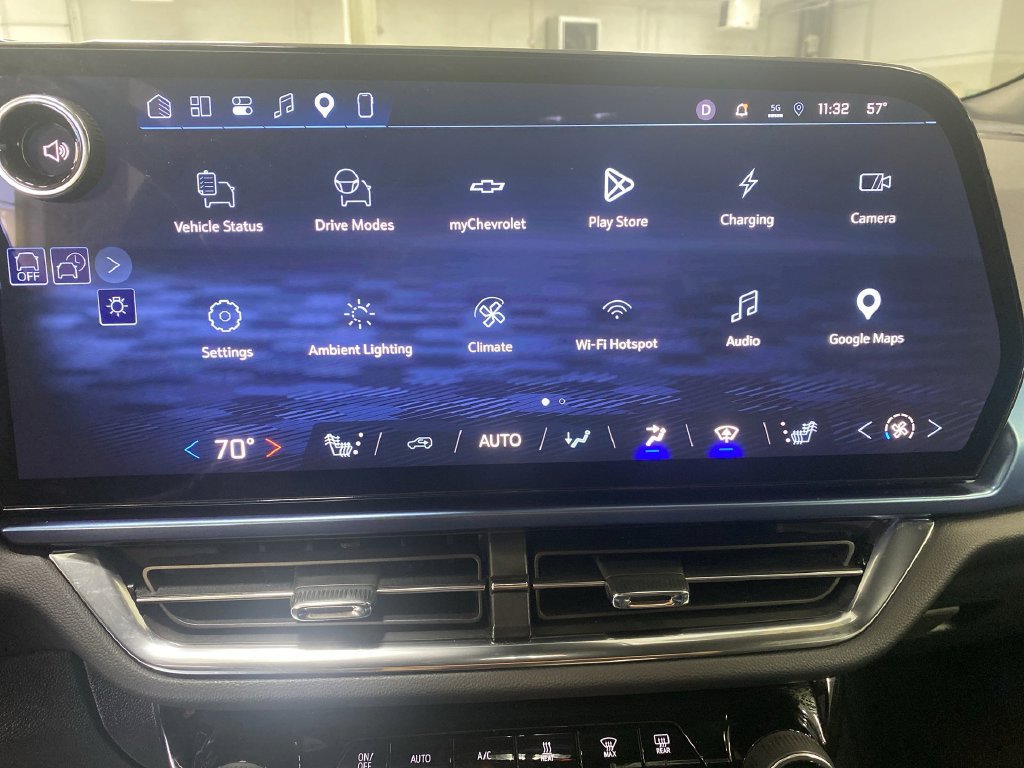 Certified 2024 Chevrolet Equinox EV LT AWD/4WD image 17