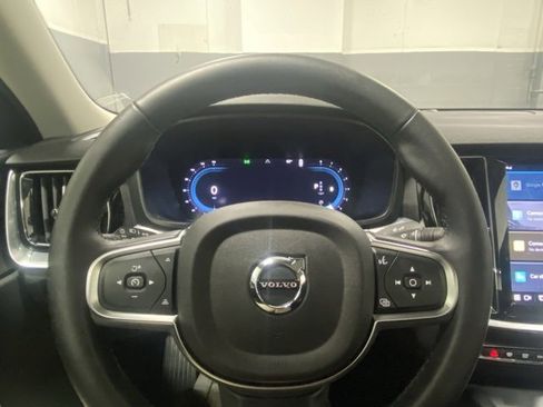 Certified 2025 Volvo S60 B5 Core image 15