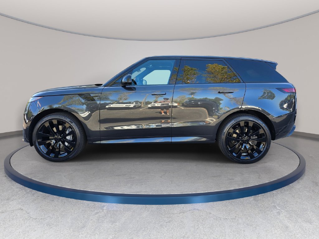 New 2027 Land Rover Range Rover Sport Dynamic SE AWD/4WD image 8