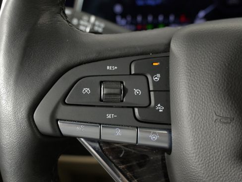 Used 2023 Cadillac Escalade Premium Luxury w/ LPO, Floor Liner Package AWD/4WD image 58