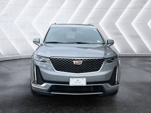 Certified 2025 Cadillac XT6 Premium Luxury AWD/4WD image 9