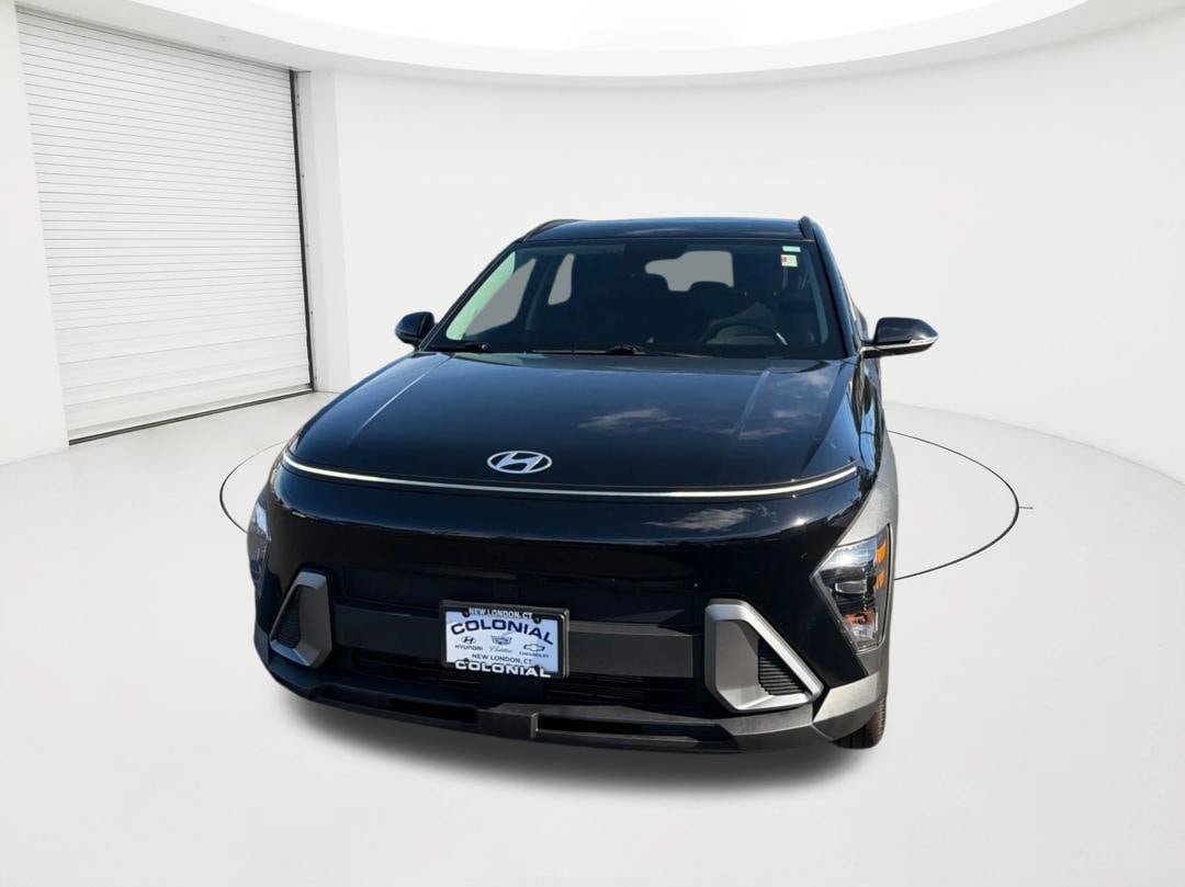 Certified 2024 Hyundai Kona SEL w/ Convenience Package AWD/4WD image 2