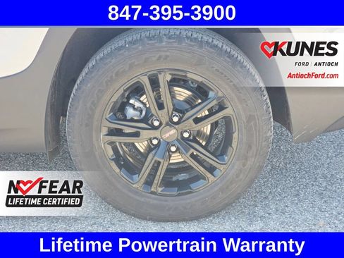 Used 2023 GMC Terrain AT4 AWD/4WD image 14