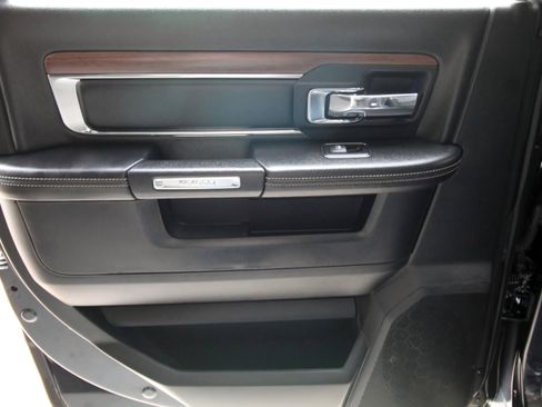 Used 2016 RAM 2500 Laramie image 45