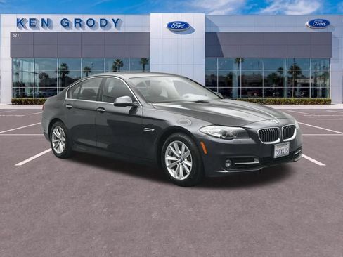 Used 2016 BMW 528i Sedan RWD image 1