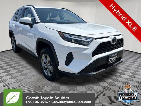 Used 2025 Toyota RAV4 XLE AWD/4WD image 1