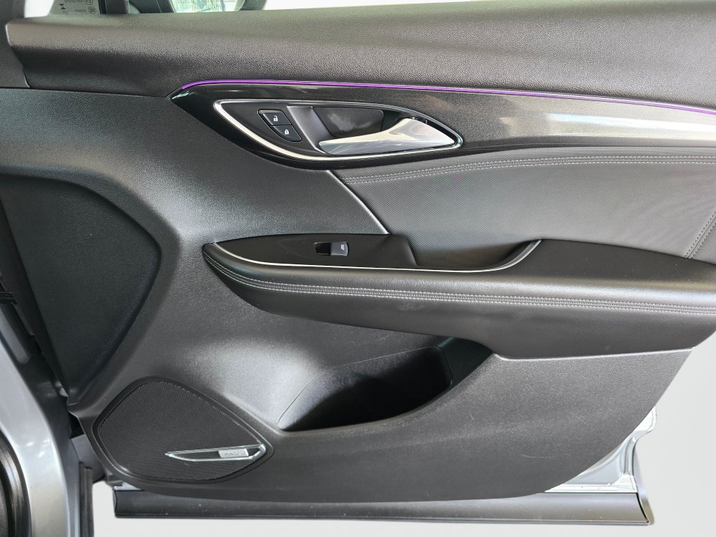 Used 2024 Buick Envision Preferred AWD/4WD image 43