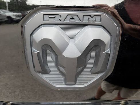Used 2023 RAM 2500 Limited AWD/4WD image 33