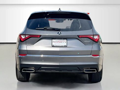 Used 2023 Acura MDX w/ Technology Package FWD image 6
