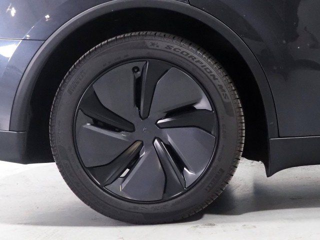 Used 2026 Tesla Model Y Long Range AWD/4WD image 51