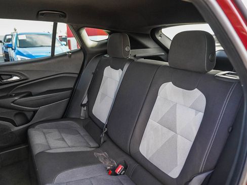 Used 2024 Chevrolet Trax RS w/ Driver Confidence Package image 19