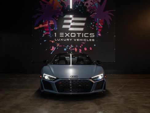 Used 2022 Audi R8 V10 RWD image 4
