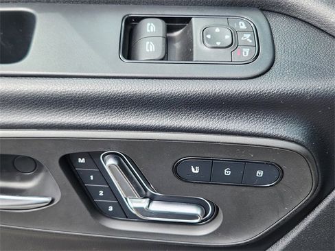 New 2025 Mercedes-Benz Sprinter 2500 image 11