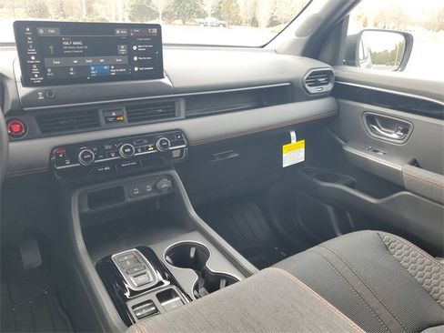 New 2026 Honda Pilot Sport image 13